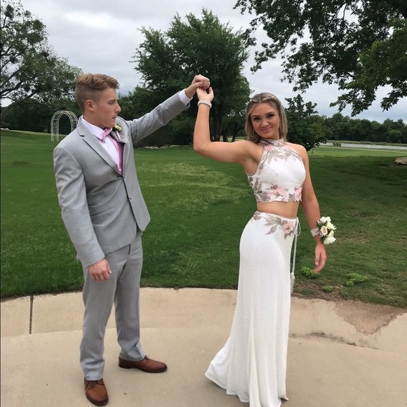 Beautiful prom dress. Worn once (4 hours). Beaded. Smoke free home. - Picture 6 of 10